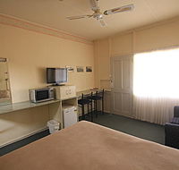 Aromet Motor Inn - Accommodation Nelson Bay