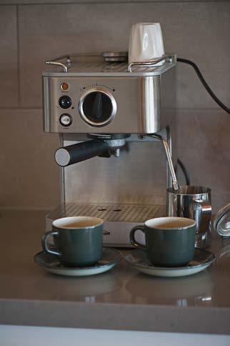 Art At Linden Gate - Accommodation Nelson Bay 3