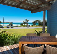 ArtHOUSE Beachfront Accommodation - Nelson Bay Accommodation.com
