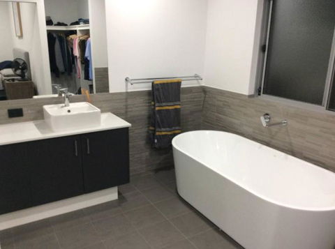 Luxury & Gives You It All - Accommodation Nelson Bay 1