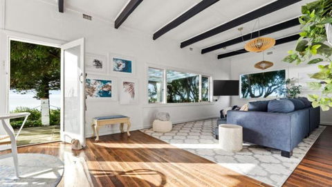 Maizies View - A Hidden Gem - Nelsons Bay Accommodation 0