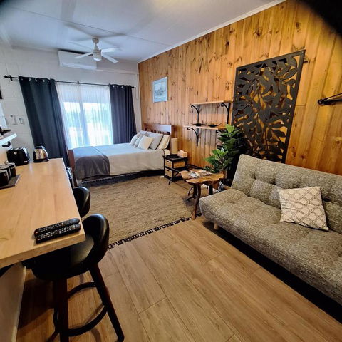 Mallee Sunrise B&B - Accommodation Nelson Bay 0