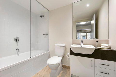 Melbourne Carlton Central Apartment Hotel Official - Accommodation Nelson Bay 2