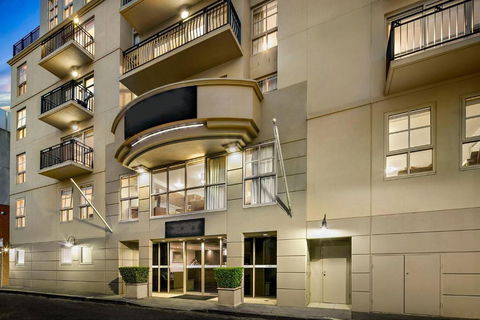 Melbourne Carlton Central Apartment Hotel Official - Accommodation Nelson Bay 1