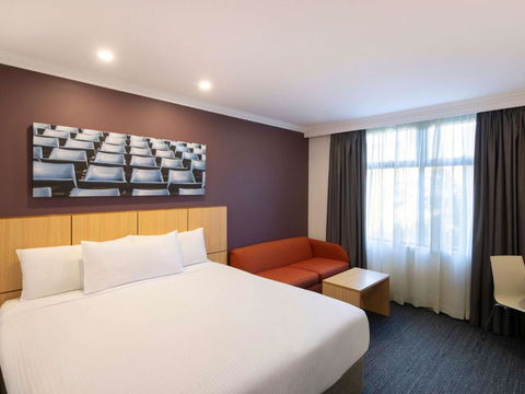Mercure Sydney Blacktown - Accommodation Nelson Bay 3