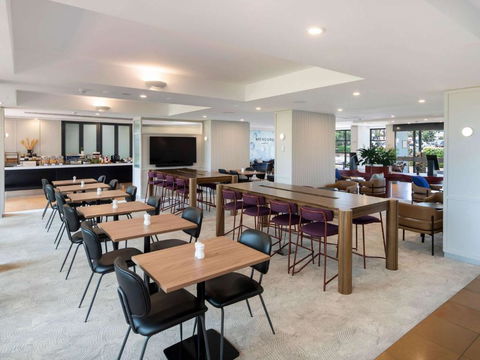 Mercure Sydney Blacktown - Accommodation Nelson Bay 1