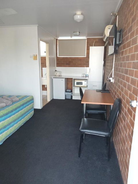 Millmerran Motel - Accommodation Nelson Bay 2