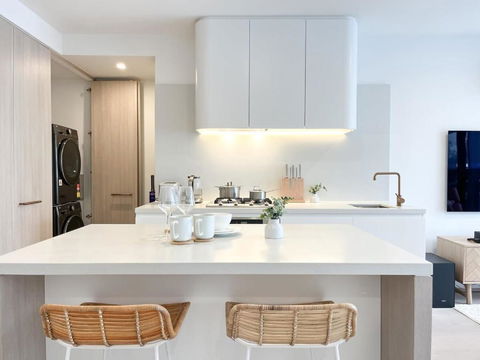Modern Luxury 2B2B Sky Garden SmartTV - Accommodation Nelson Bay 3