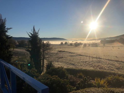Mole Creek Hideaway - Accommodation Nelson Bay 0