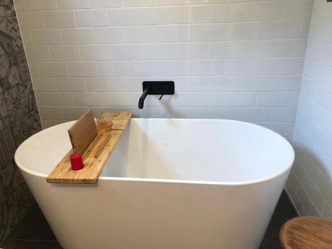 Mole Creek Hideaway - Accommodation Nelson Bay 2