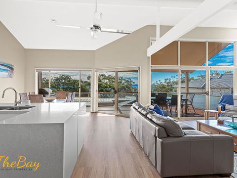 Moy At Nelson Bay 2 At 30 Thurlow Avenue - Accommodation Nelson Bay 0