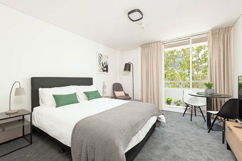 MP303 - Studio Apartment, Military Road, Cremorne - Accommodation Nelson Bay 0