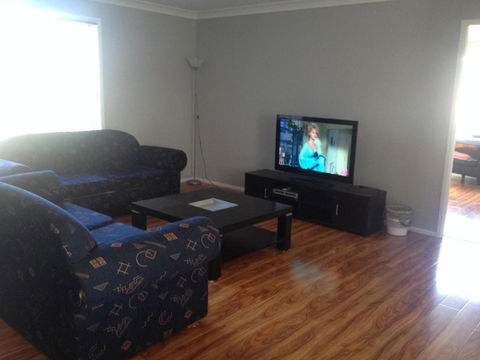 Mystic Blue And Green Meadow - Accommodation Nelson Bay 1