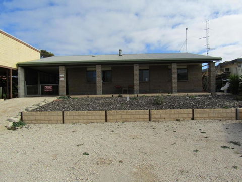 Nelson House - Accommodation Nelson Bay 0
