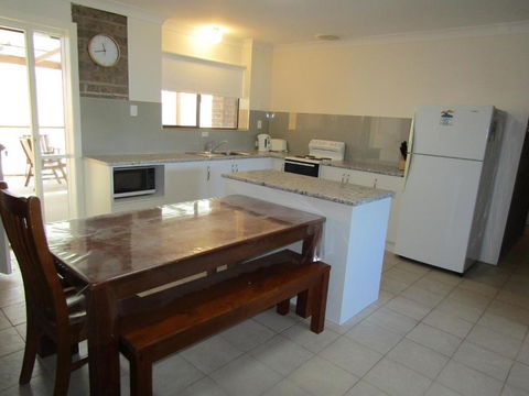 Nelson House - Accommodation Nelson Bay 2