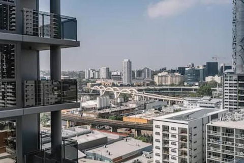 NEW Centrally Located High Level Studio Apartment - Accommodation Nelson Bay 0