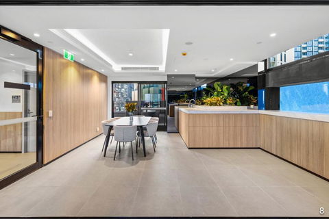 NEW Chic Stature Southbank 2 Bd - Accommodation Nelson Bay 2