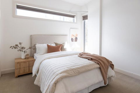NEW Pleasant View Stays TORQUAY - Accommodation Nelson Bay 3