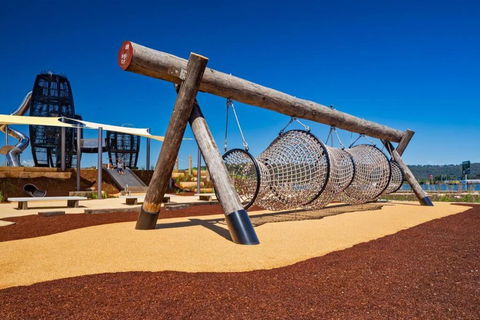 NEW Sailors Cove Pet Friendly - Accommodation Nelson Bay 3