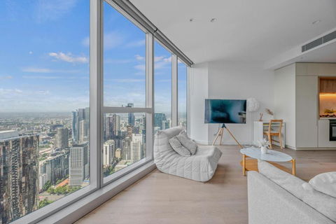 NEW Top Floor L70 CBD Luxury Apt - Accommodation Nelson Bay 3