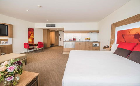 Novotel Sydney West HQ - Accommodation Nelson Bay 2