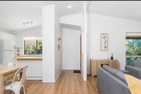 NORTH BYRON BEACH HOUSE Surf Sun Sand - Accommodation Nelson Bay 3