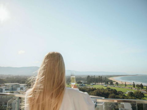 Novotel Wollongong Northbeach - Accommodation Nelson Bay 3