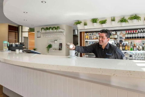 NOTINUSEWyndham WaveWhisper Retreat - Accommodation Nelson Bay 3