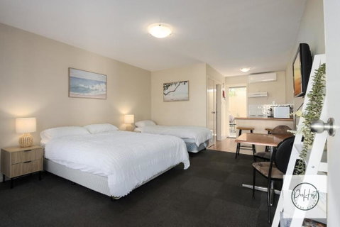 Oceanfront Oasis - Accommodation Nelson Bay 0