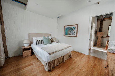 Orchard Cottage - Quiet Farm Escape - Accommodation Nelson Bay 1