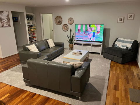 One Merino Panoramic Beach House Modern Sleeps 10 - Accommodation Nelson Bay 1