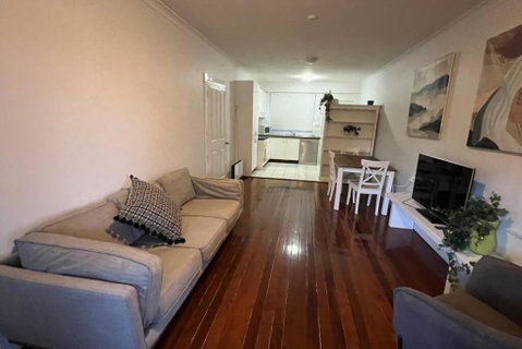 Paddington Pad With Back Deck And Free Car Space Close To Suncorp - Accommodation Nelson Bay 1