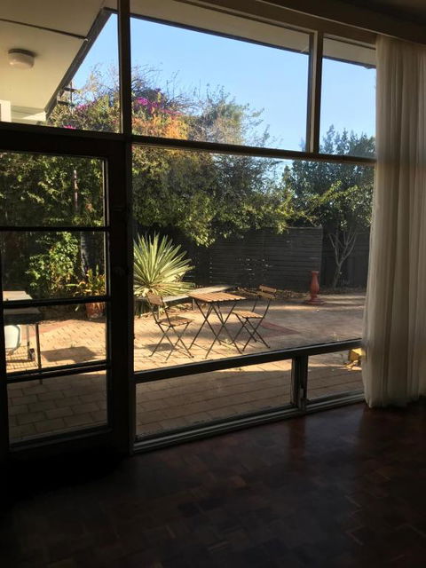 Paradise Grove - Nelsons Bay Accommodation 1