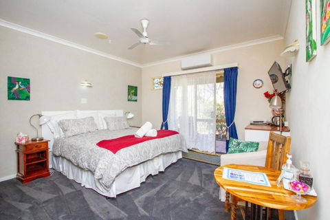 Pecan Hill BNB - Accommodation Nelson Bay 3