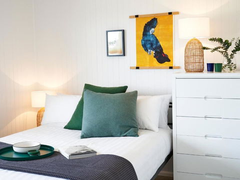 Peterborough House - Accommodation Nelson Bay 2