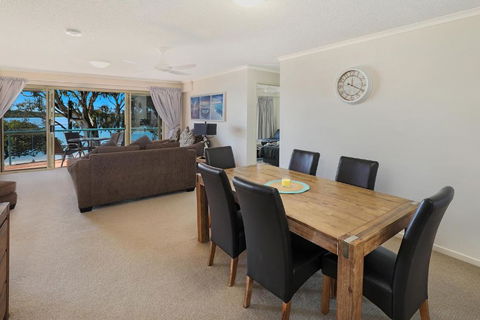PICNIC7- PICTURE PERFECT PICNIC POINT - Accommodation Nelson Bay 3