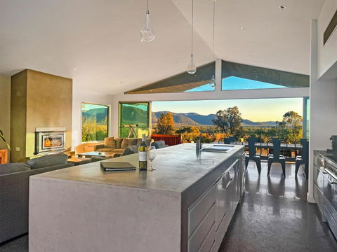 Pindara - Accommodation Nelson Bay 1