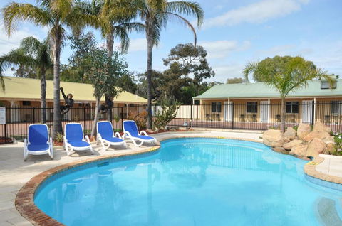 Pinjarra Resort - Accommodation Nelson Bay 0