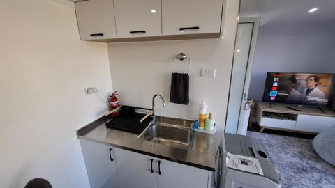 Pod Tiny Home - Accommodation Nelson Bay 1