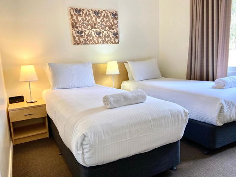 Pokolbin Village Estate - Accommodation Nelson Bay 1