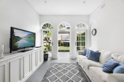 Pet Friendly Paddo Terrace - Accommodation Nelson Bay 0