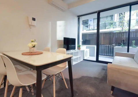 PR126-1 BR Comfy Stay Next To Station With FREE Parking - Accommodation Nelson Bay 3