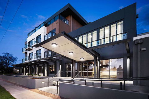 Quality Hotel Lakeside - Accommodation Nelson Bay 1