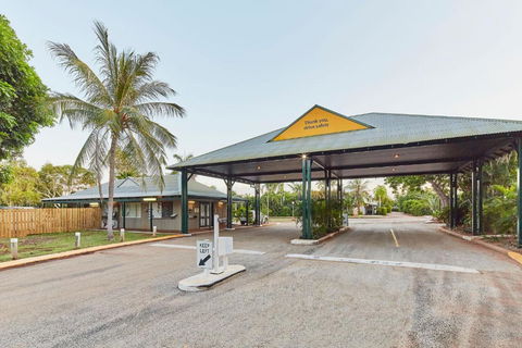 RAC Cable Beach Holiday Park - Accommodation Nelson Bay 2