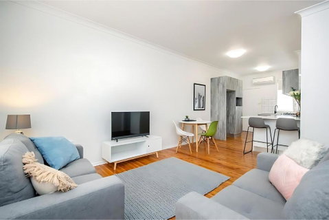 Prickly Pear Stays In Adamstown - Accommodation Nelson Bay 0