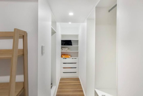 Prime Location, Stylish Space - Accommodation Nelson Bay 3