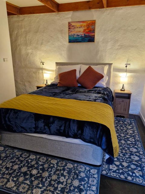 Private Guesthouse - Nelsons Bay Accommodation 2