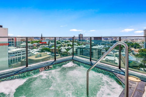 Quattro Apartments - Accommodation Nelson Bay 0