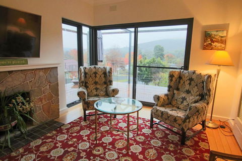 Queen On Randle - Accommodation Nelson Bay 1