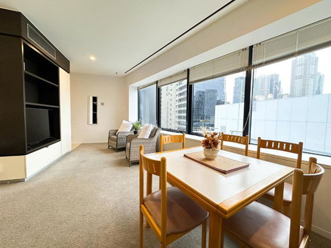 QV Central Oasis Contemporary City Getaway - Accommodation Nelson Bay 2